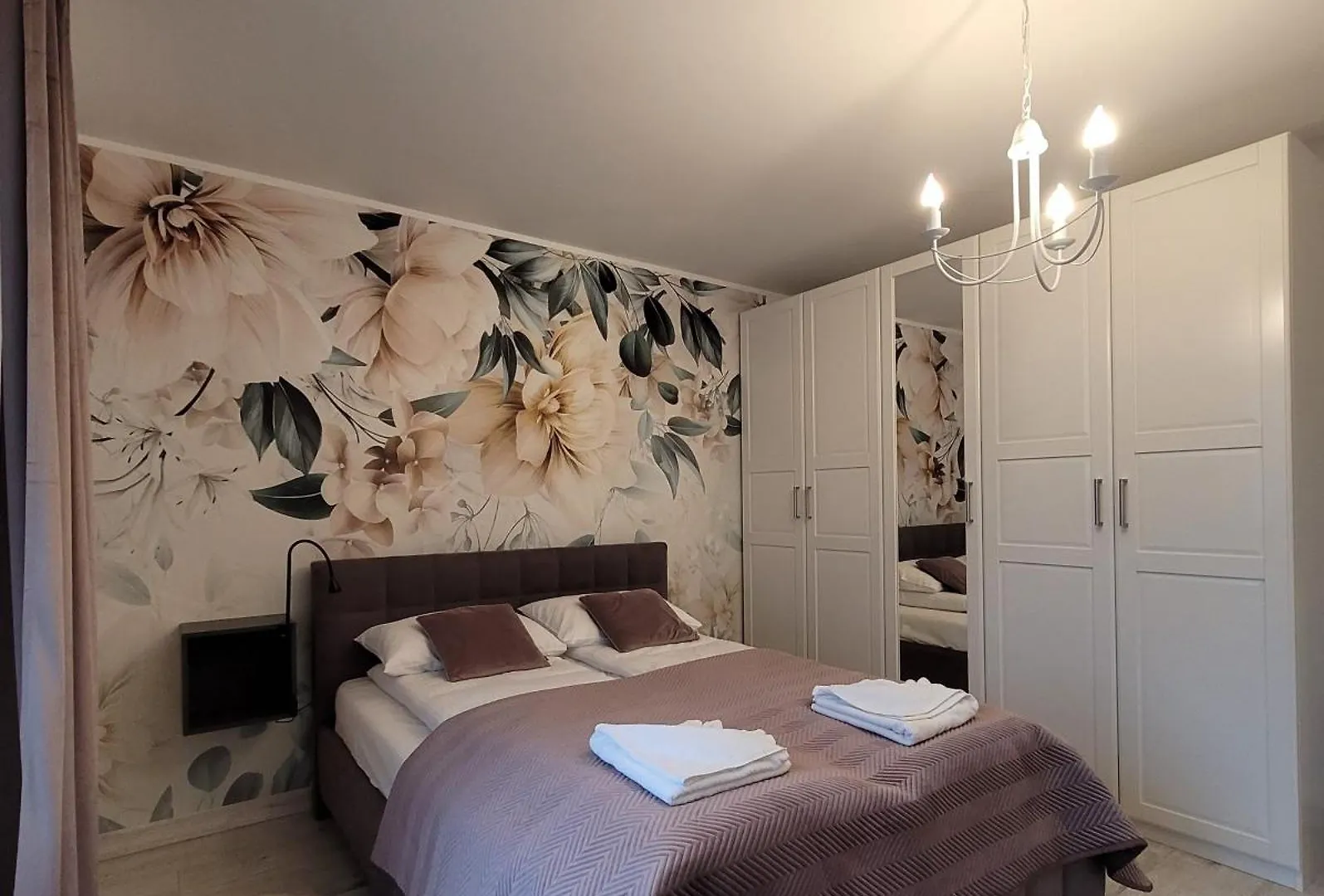 Apartment Horyzont Apartamenty-Anton-Piekny Apartament Blisko Centrum, Dwie Sypialnie, Prywatny Garaz Kolobrzeg